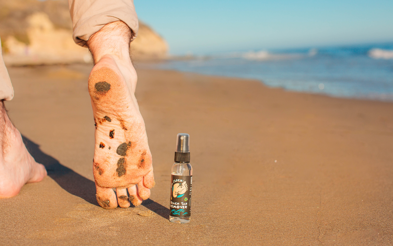 How to get tar off skin, Oil Slick Beach Tar Remover demonstration